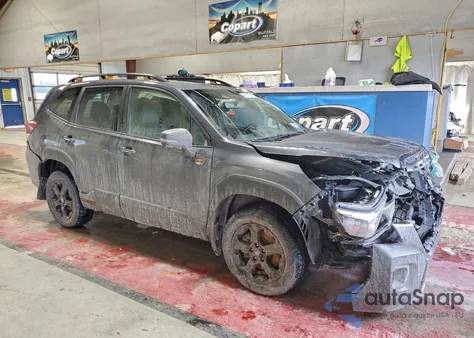 2022 Subaru Forester Wilderness из США, поврежденный, VIN JF2SKAMC2NH518117